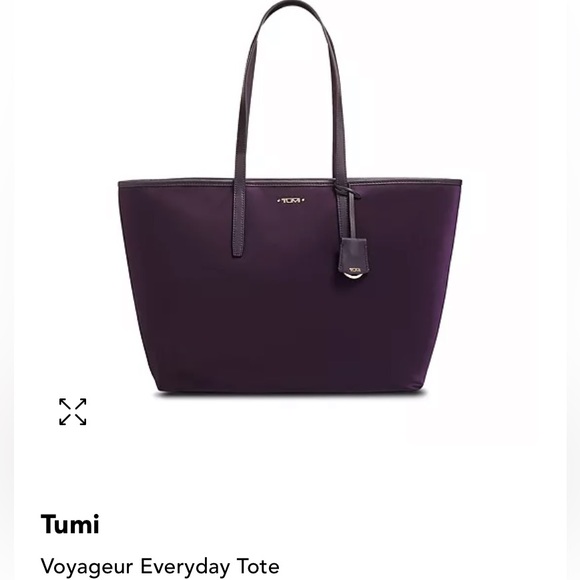 Tumi Handbags - Tumi Voyageur Everyday Tote